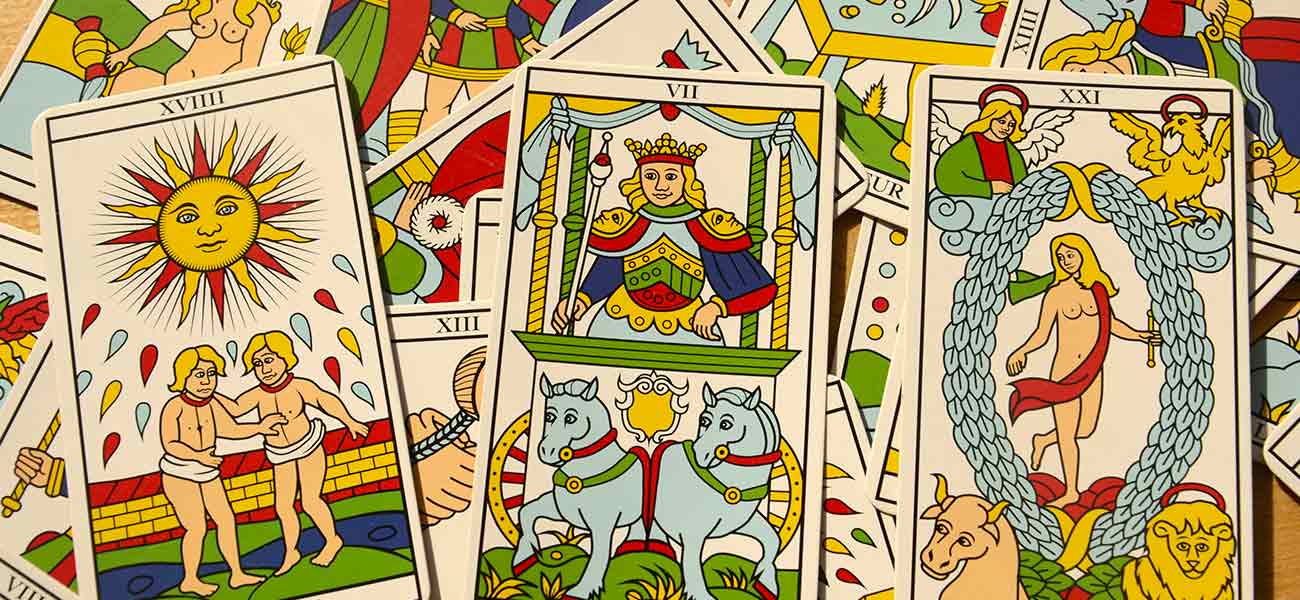 Comment choisir entre les différents types de tarot ?